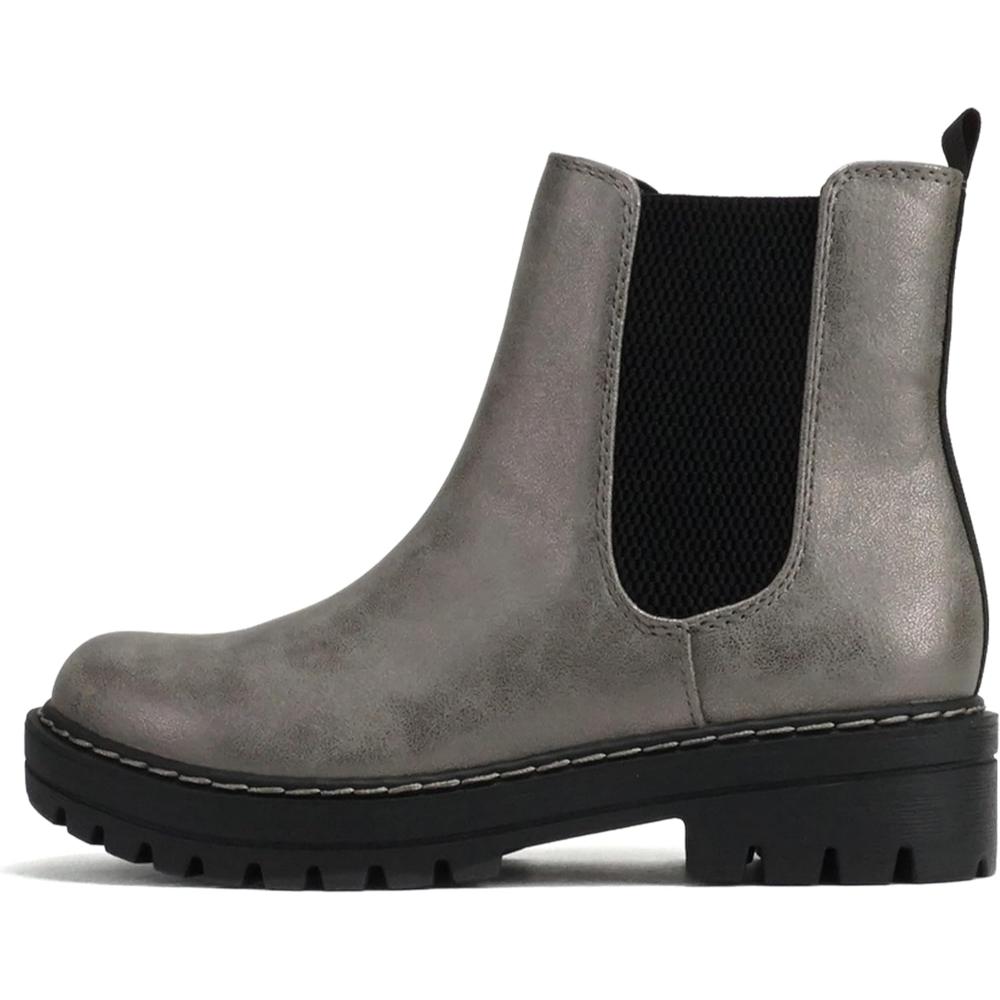 Versatile Lift Chelsea Boots