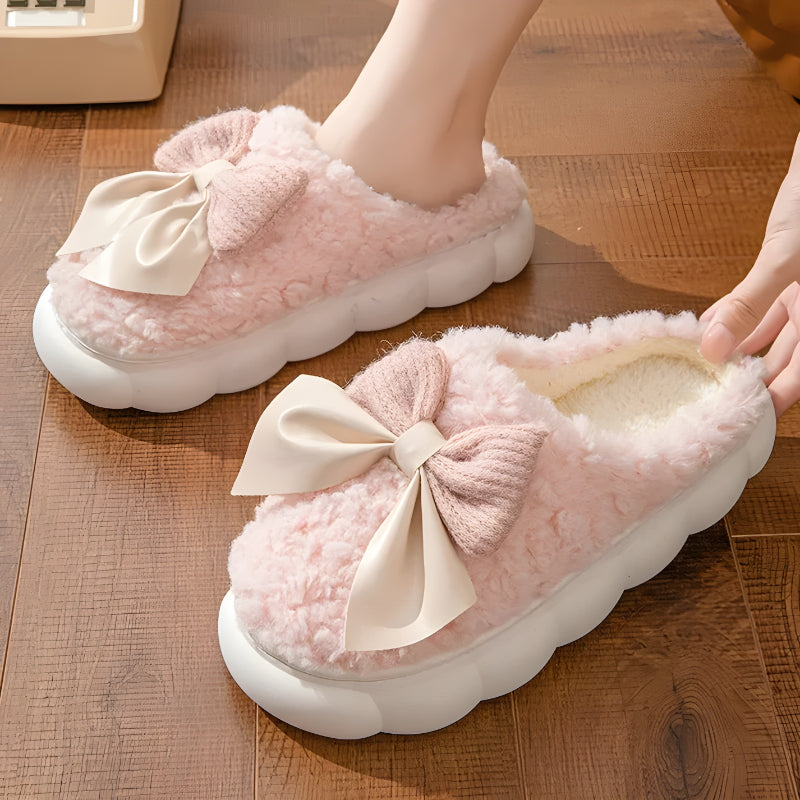 Indoor Fleece Slippers With Bow Accent