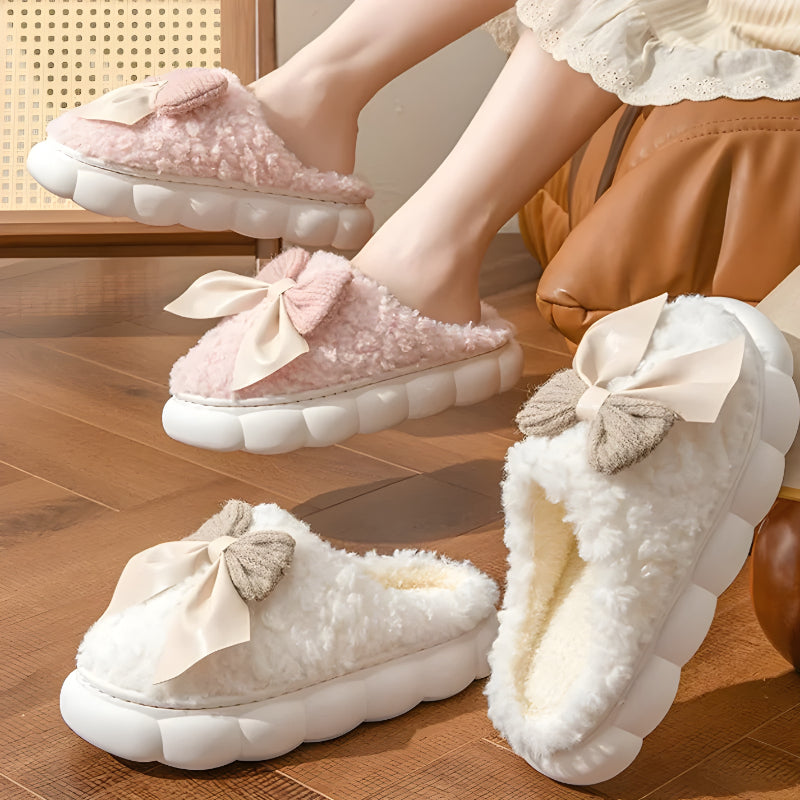 Indoor Fleece Slippers With Bow Accent