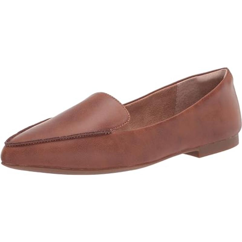 Sleek Minimalist Leather Loafer For Women