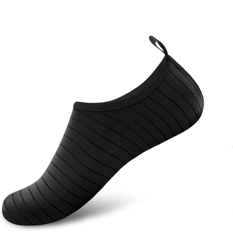Versatile Water Shoes – Lightweight and Protective Design
