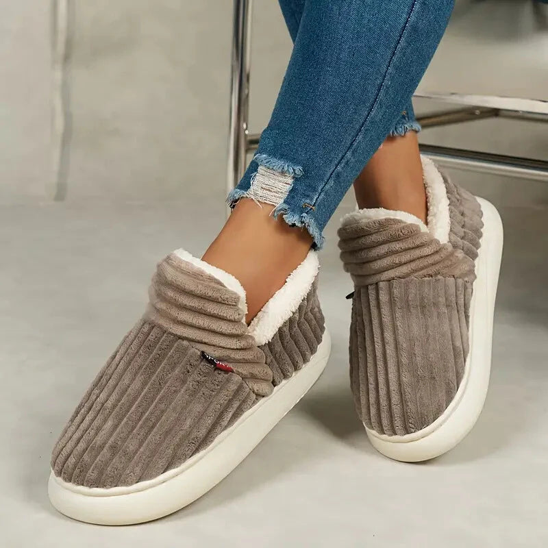 Ribbed Indoor Slippers With Anti Slip Sole